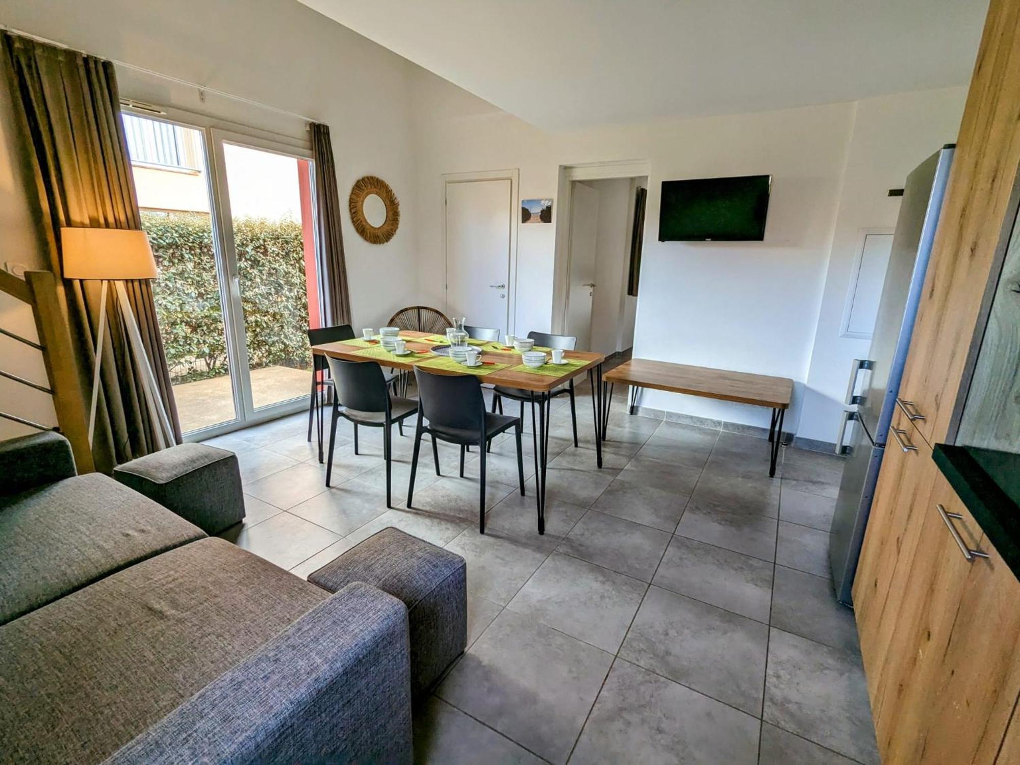 Residence Hoteliere Les Hameaux De Saint Cyprien Appartement 2 Chambres Lecci Exteriér fotografie