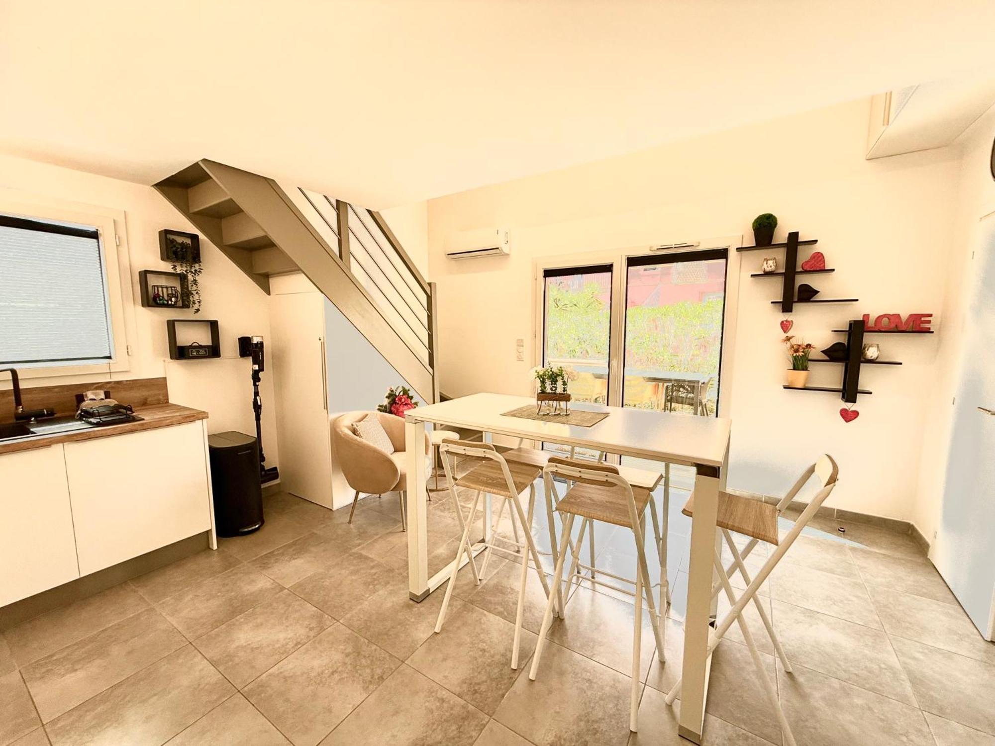 Residence Hoteliere Les Hameaux De Saint Cyprien Appartement 2 Chambres Lecci Exteriér fotografie